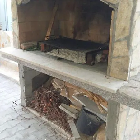 Kiki Trogir